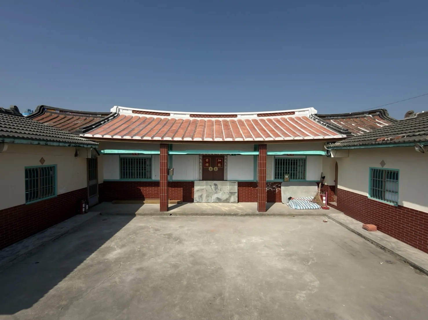 Xuejia Courtyard House - before typhoon